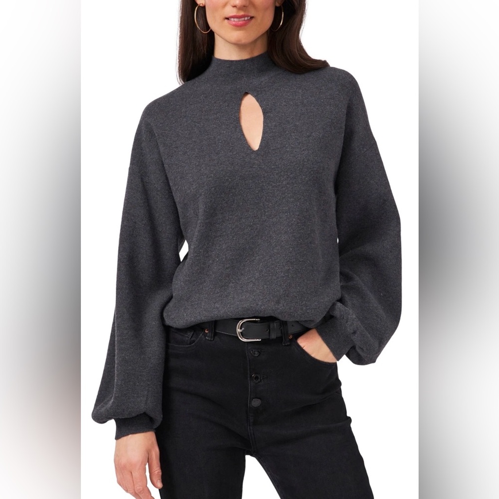 Vince Camuto Gray Extended Shoulder Keyhole Sweater S
